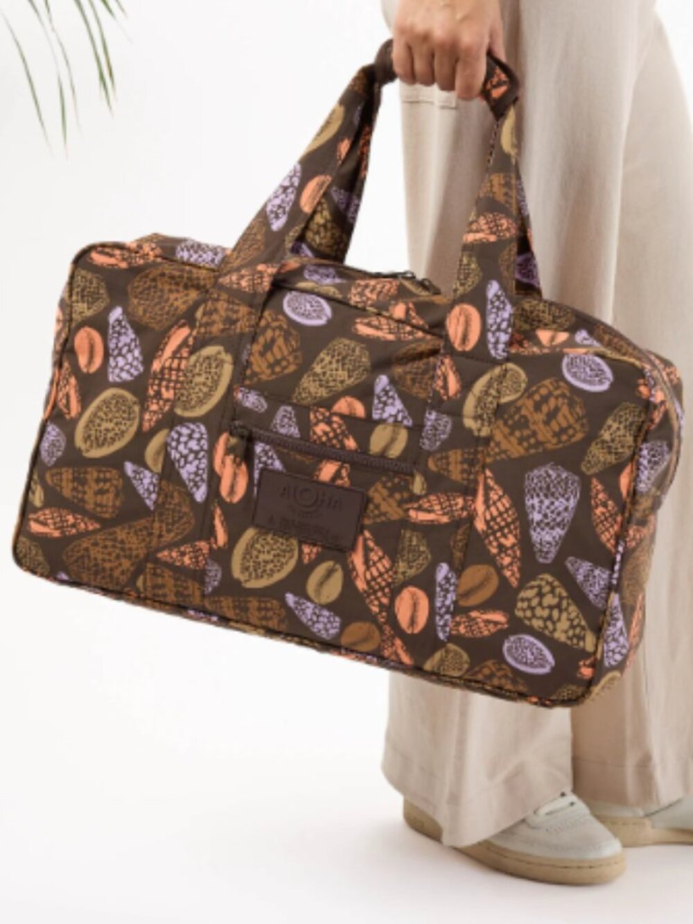 Aloha Collection Keep it Light Weekender NWT - Picture 2 of 6